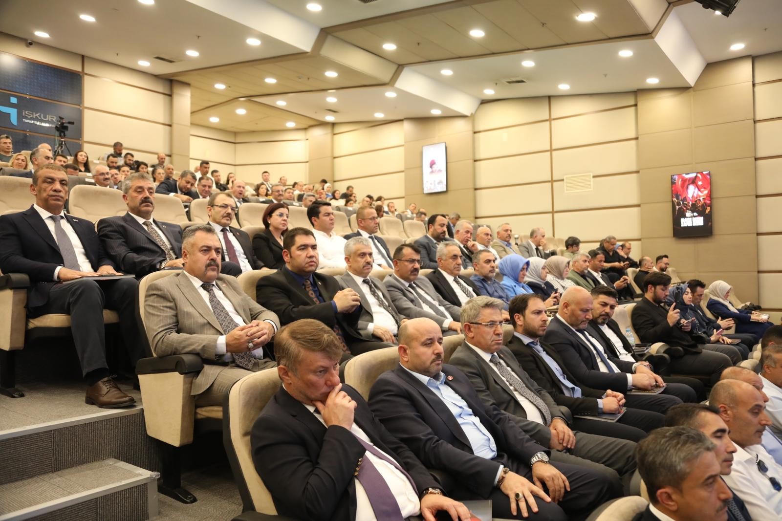 15 Temmuz Hain Darbe Girişimine Karşı Emekçilerin Mücadelesi Paneline Katıldık