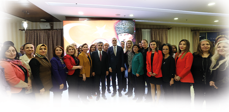 İFTAR SOFRAMIZDA ÇALIŞMA BAKANI VEDAT IŞIKHAN’I AĞIRLADIK