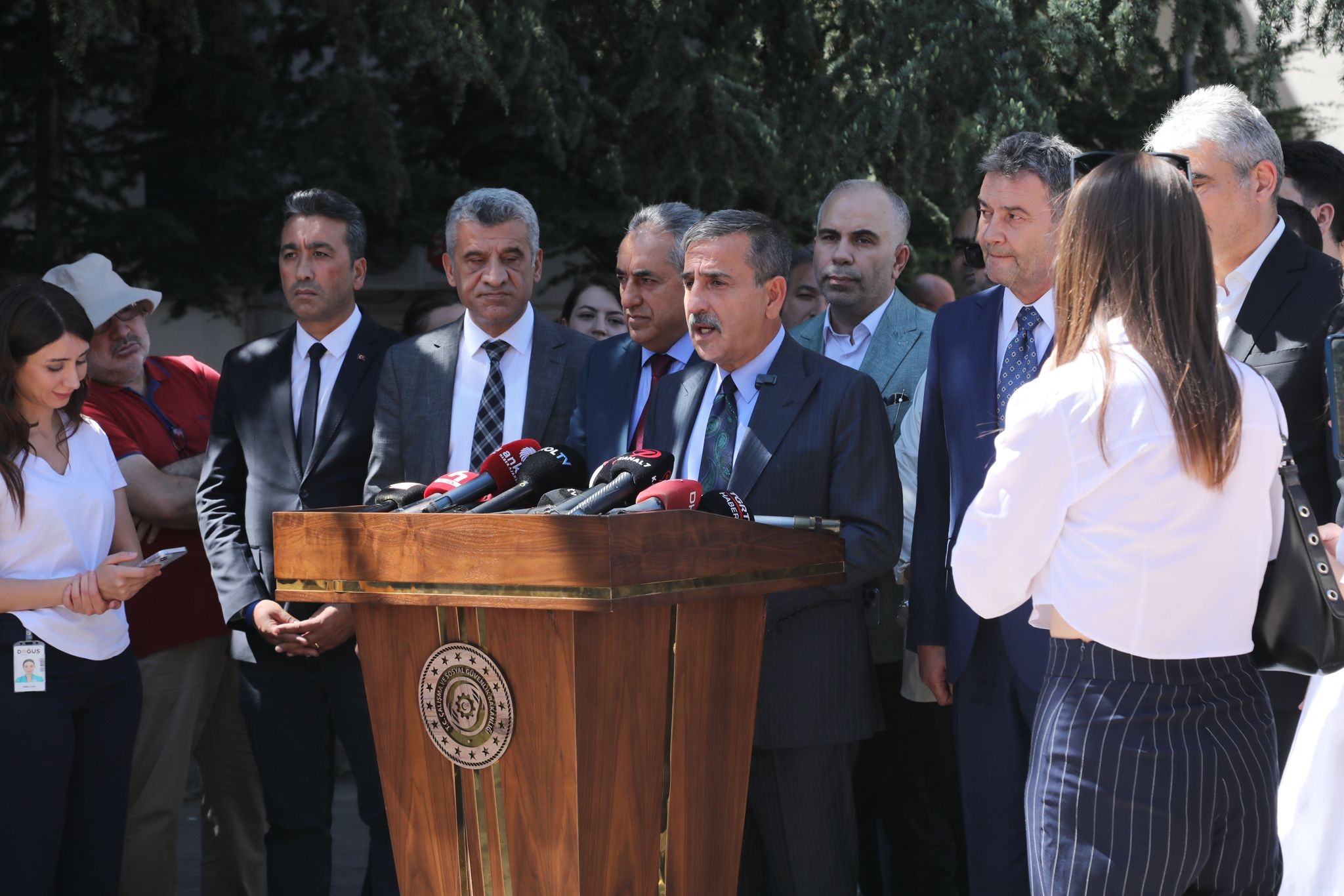 KAMU İŞVEREN HEYETİ İLK TEKLİFİNİ AÇIKLADI